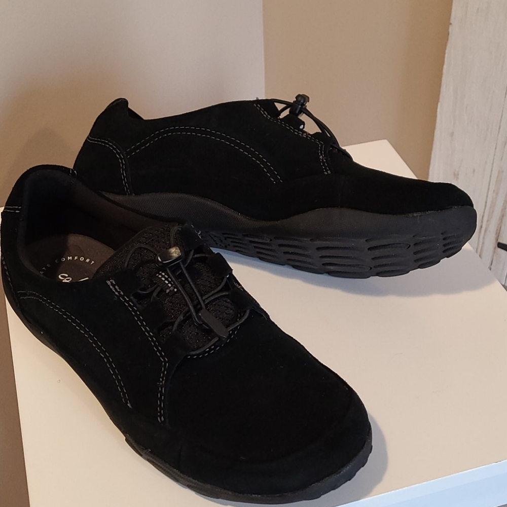 FREE SHIP Clarks Ultimate Comfort Bungee Slip-on